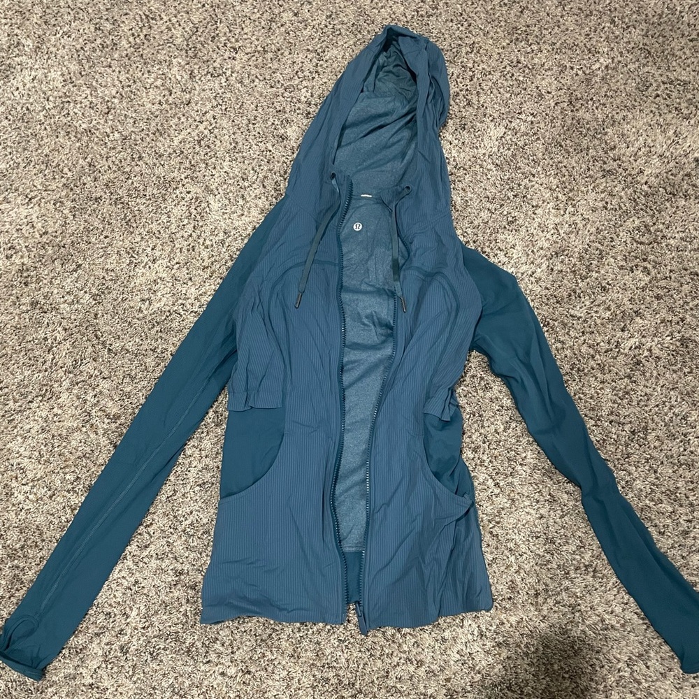 Reversible lulu lemon jacket